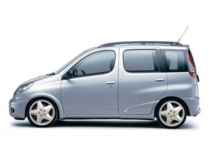 Yaris - Verso